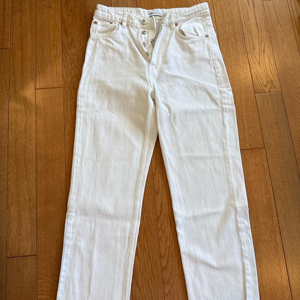 Zara Classic White Jeans